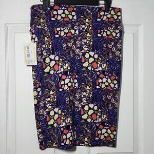 NWT - LulaRoe Cassie Skirt - Size Small (6-8)